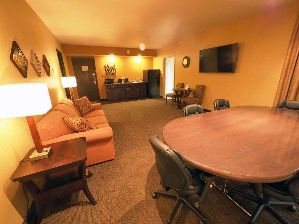 Evergreen Resort Кадиллак Номер фото
